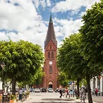 Birnbom Warnemuende *