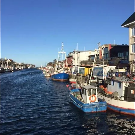 Birnbom Warnemuende Rostock